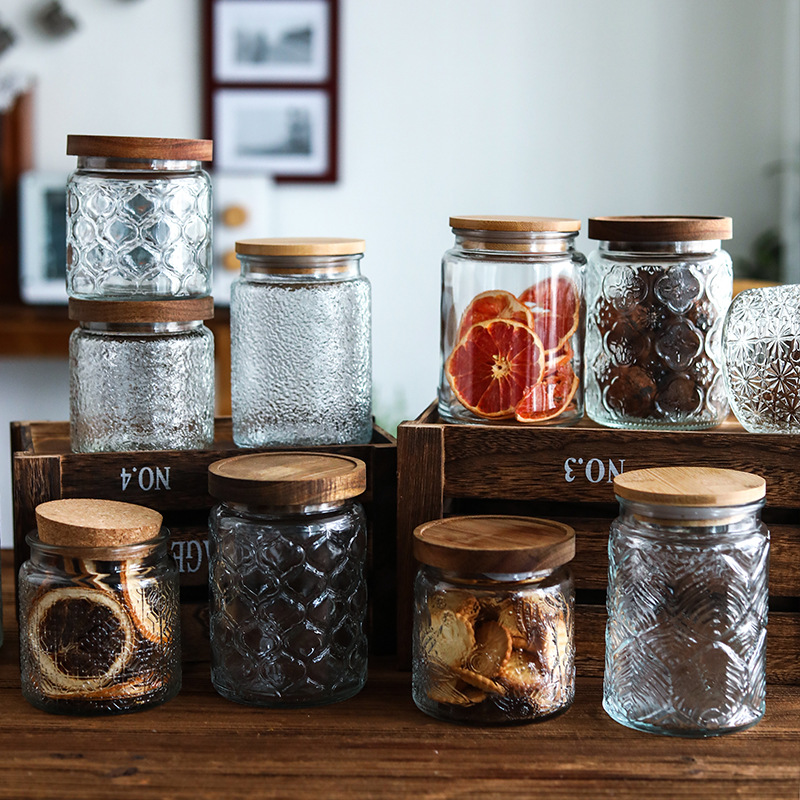 Food Storage Jars With Wooden Lids - Vintage Relief-Gravur Glas-Vorratsdosen mit Holzdeckel, Bonbondose,